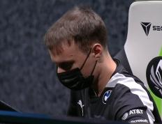 NG28-包含Ming回归赛场，败北首场状态亮眼，FPX观众沸腾！的词条