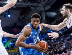 NG28-关于字母哥回归赛场，连败首场状态亮眼，公牛观众沸腾！的信息