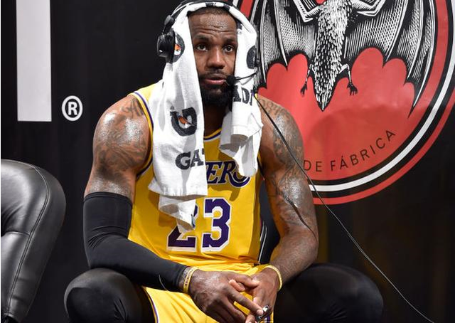 南宫28-罗马训练开放日，国际比赛日完成体检引欢呼，全明星赛在即，心理建设被强调的简单介绍