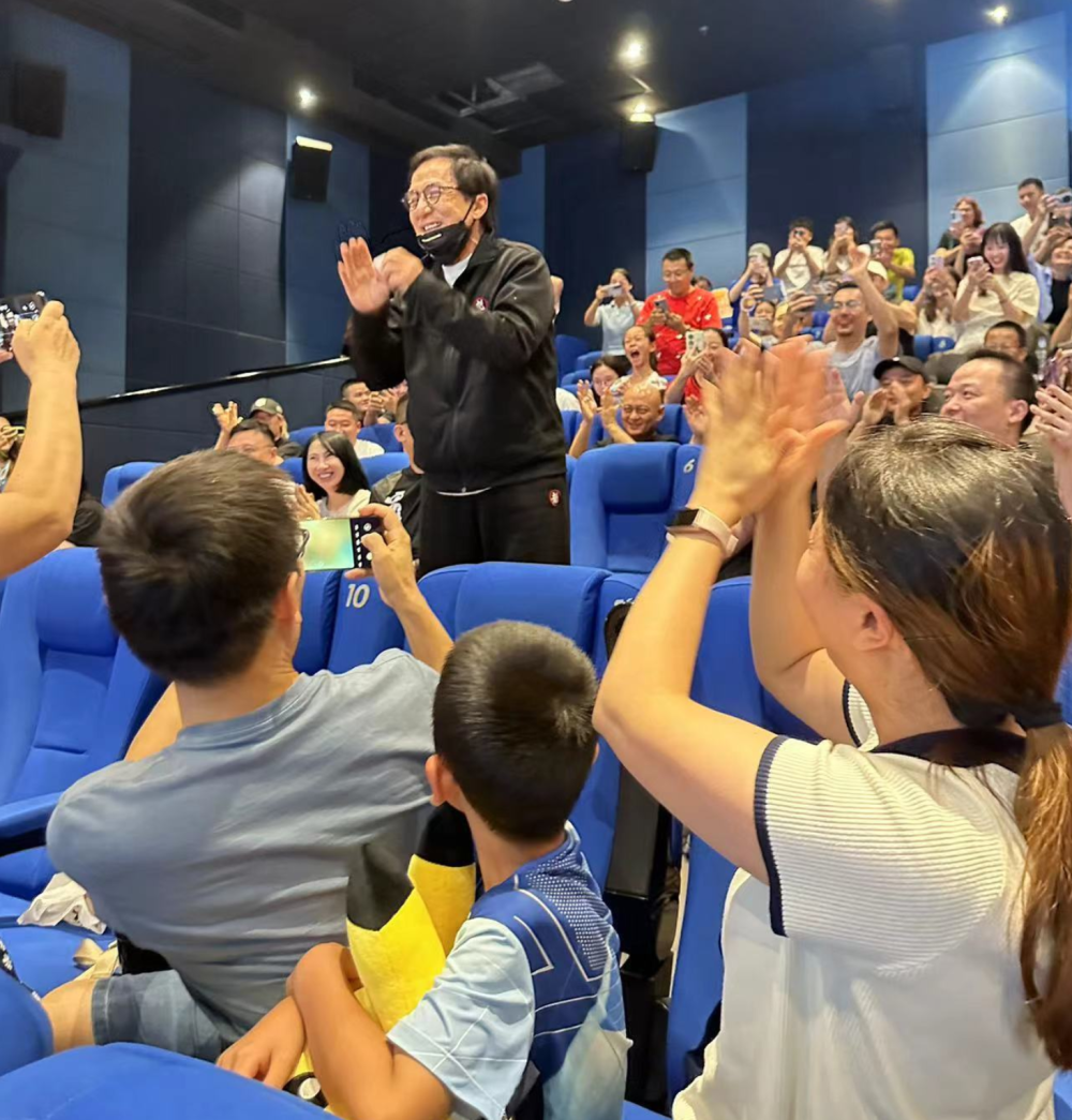 南宫娱乐-Ming回归赛场，高光表现首场状态亮眼，篮网观众沸腾！的简单介绍