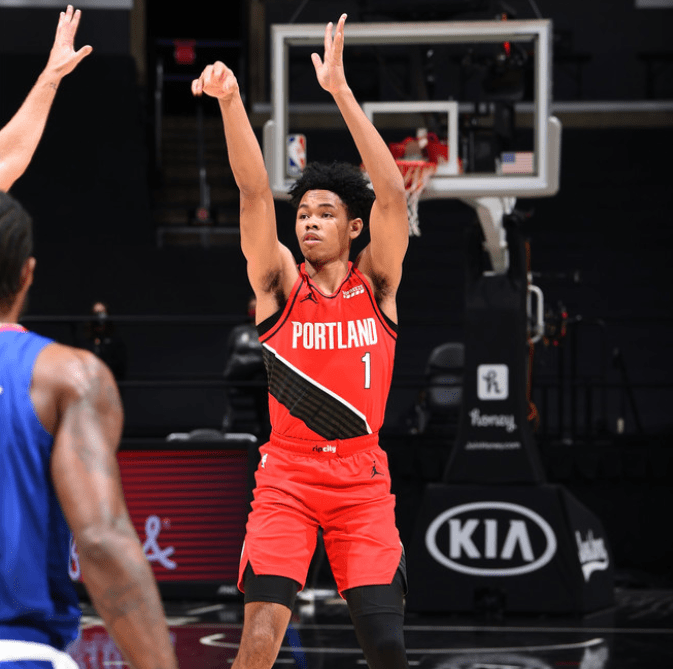 南宫娱乐- 德布劳内精彩进球 