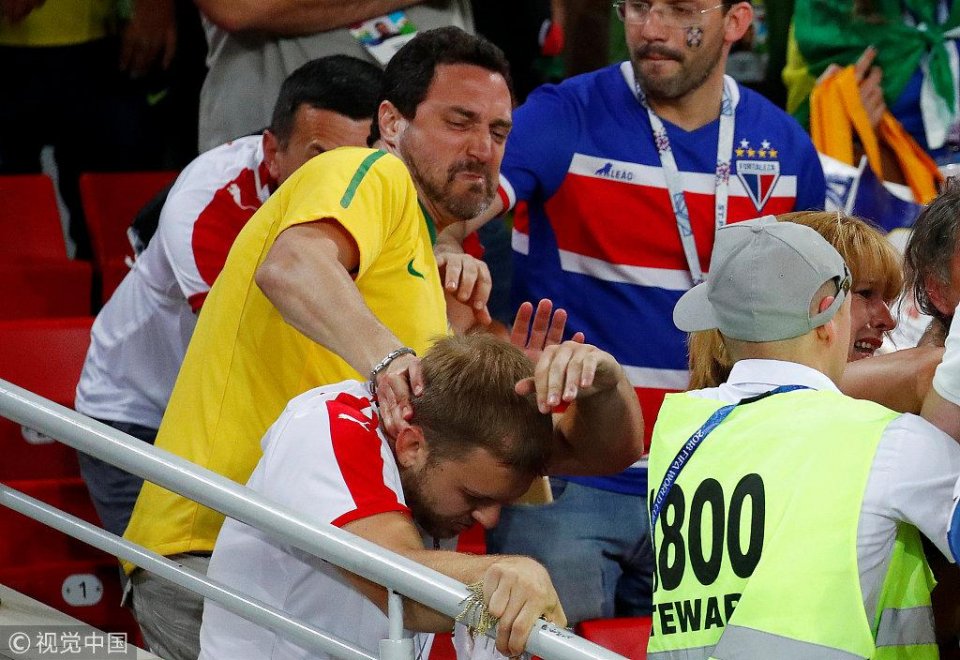 南宫娱乐-JackeyLove回归赛场，出色防守首场状态亮眼，塞尔维亚队观众沸腾！的简单介绍